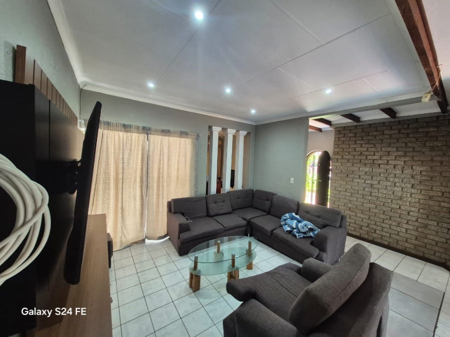 4 Bedroom Property for Sale in Cashan North West